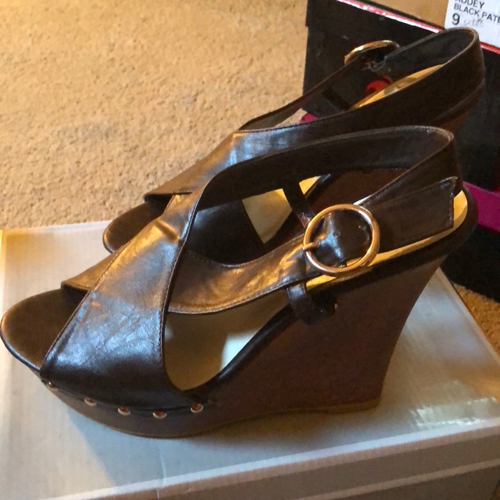Wedges - Picture 2 of 3